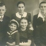 The Blajberg family 1938
Standing: Mayer, Lola, and Yerachmiel 
Sitting: Hanna, Hilusz, Mindla and Salomon 