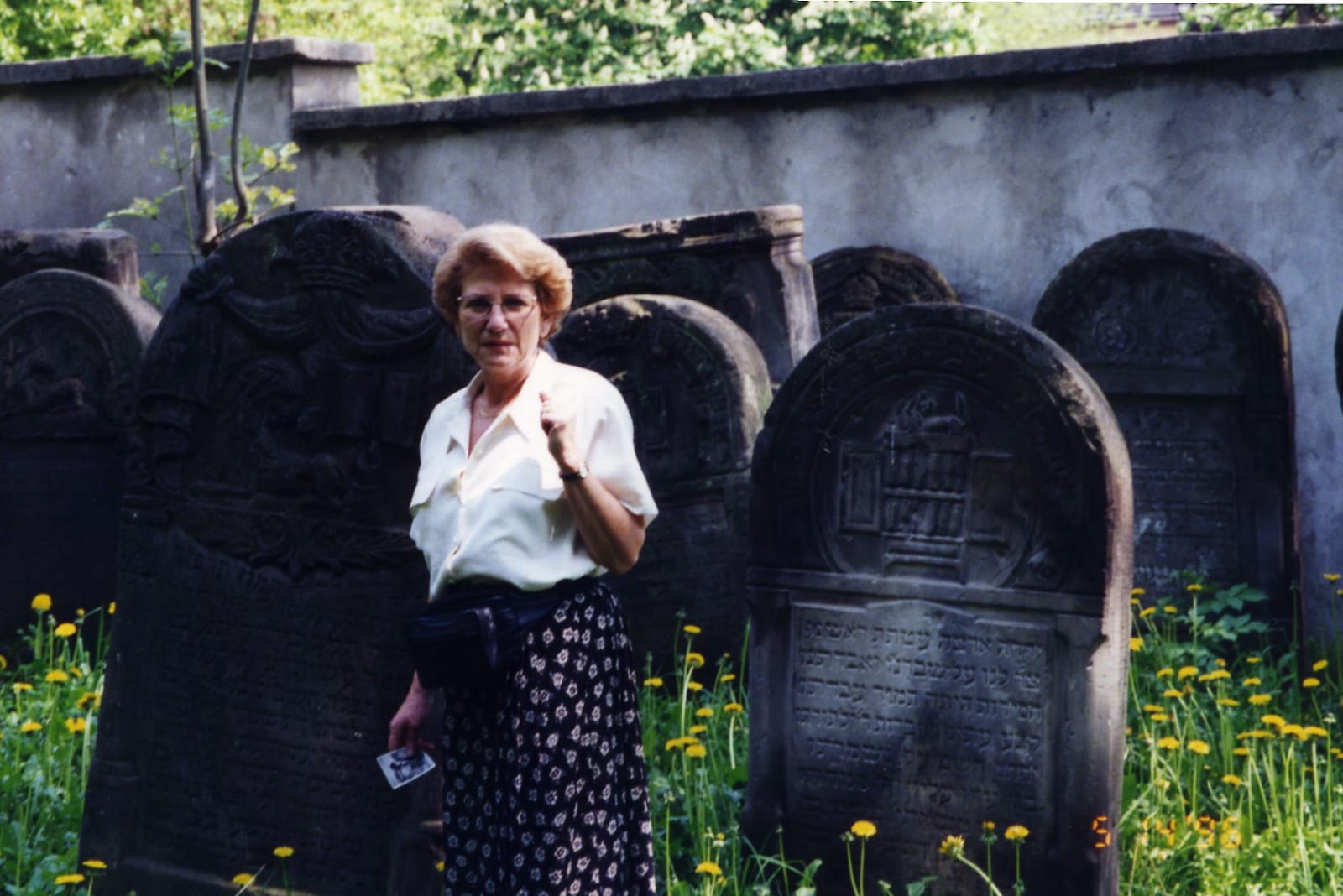 Ruth Webber in Ostrowiec Lapidarium 1996
