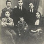 Moshe Nisenbaum family photo